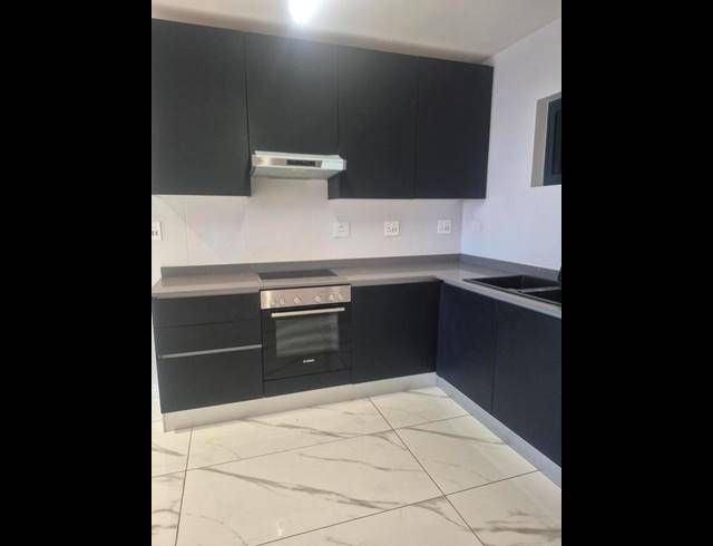 2 BEDROOM APARTMENT FOR SALE IN WINDERMERE